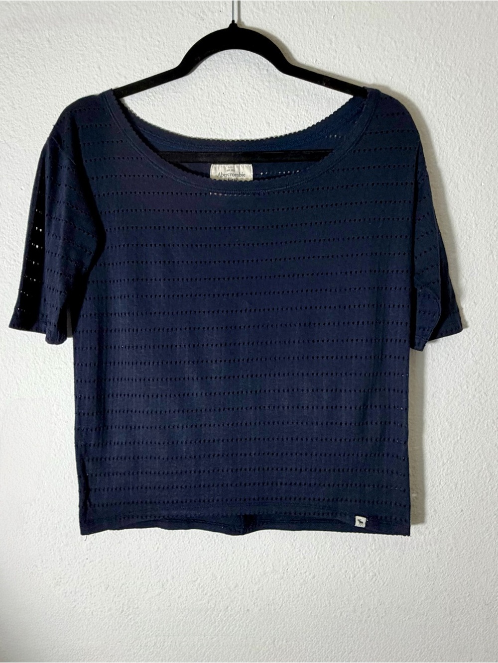 Abercrombie & Fitch Navy Eyelet Short Sleeve Tee